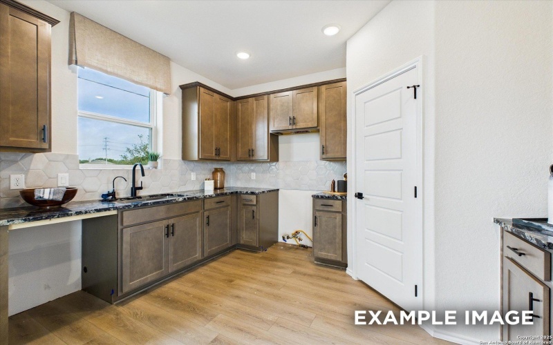 1018 W 1604 N Unit 302, San Antonio, TX 78251, 4 Habitaciones Habitaciones , ,3 BañosBaños,Residential,En Venta,1018 W 1604 N Unit 302,0,1914742