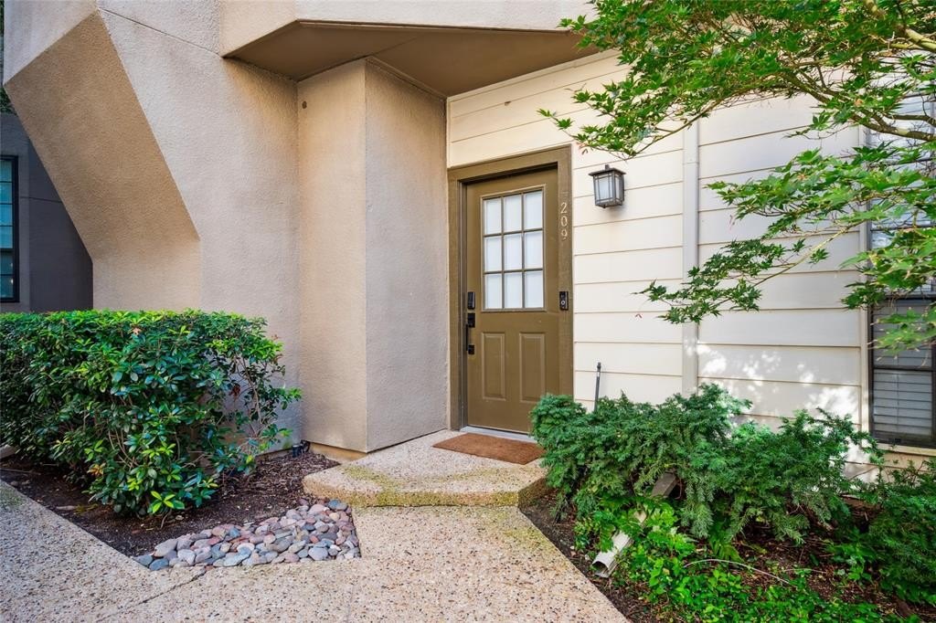 4124 Cole Avenue #209, Dallas, TX 75204, 2 Habitaciones Habitaciones , ,1 BañoBaños,Residential,En Venta,4124 Cole Avenue,0,21084365