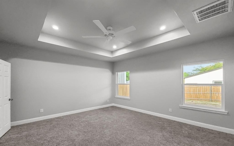 1223 Wesley Street, Greenville, TX 75401, 3 Habitaciones Habitaciones , ,2 BañosBaños,Residential,En Venta,1223 Wesley Street,0,21084479