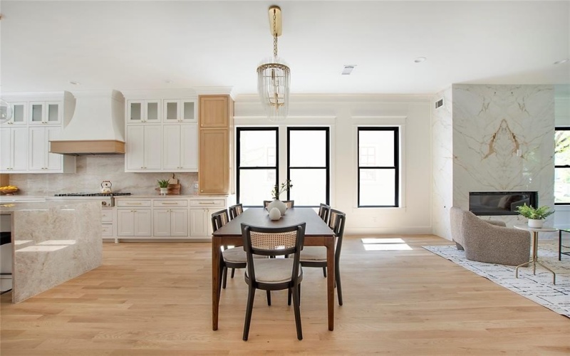 5641 Monticello Avenue, Dallas, TX 75206, 5 Bedrooms Bedrooms, ,5 BathroomsBathrooms,Residential,For Sale,5641 Monticello Avenue,0,21084496