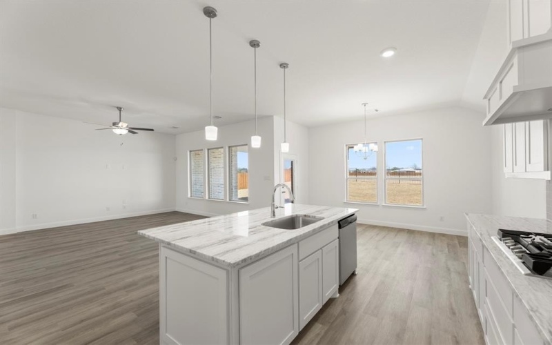 541 San Angelo Drive, Forney, TX 75126, 4 Bedrooms Bedrooms, ,2 BathroomsBathrooms,Residential,For Sale,541 San Angelo Drive,0,21084539