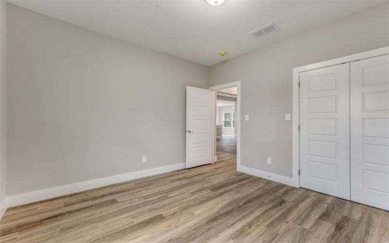 1219 S Montgomery Street, Sherman, TX 75090, 3 Habitaciones Habitaciones , ,2 BañosBaños,Residential,En Venta,1219 S Montgomery Street,0,21084548