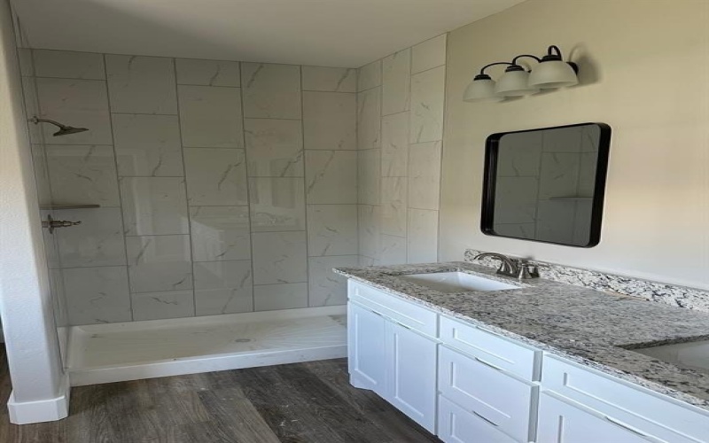 1219 S Montgomery Street, Sherman, TX 75090, 3 Habitaciones Habitaciones , ,2 BañosBaños,Residential,En Venta,1219 S Montgomery Street,0,21084548