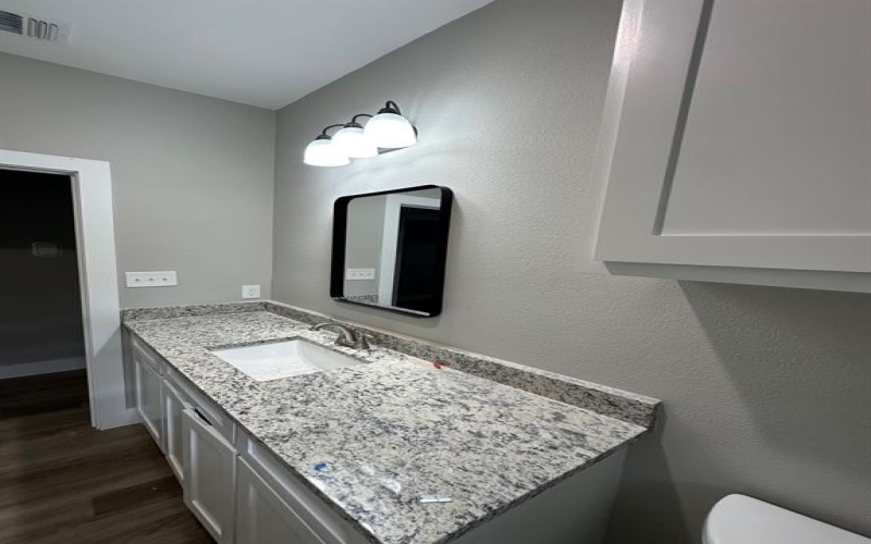 1219 S Montgomery Street, Sherman, TX 75090, 3 Habitaciones Habitaciones , ,2 BañosBaños,Residential,En Venta,1219 S Montgomery Street,0,21084548