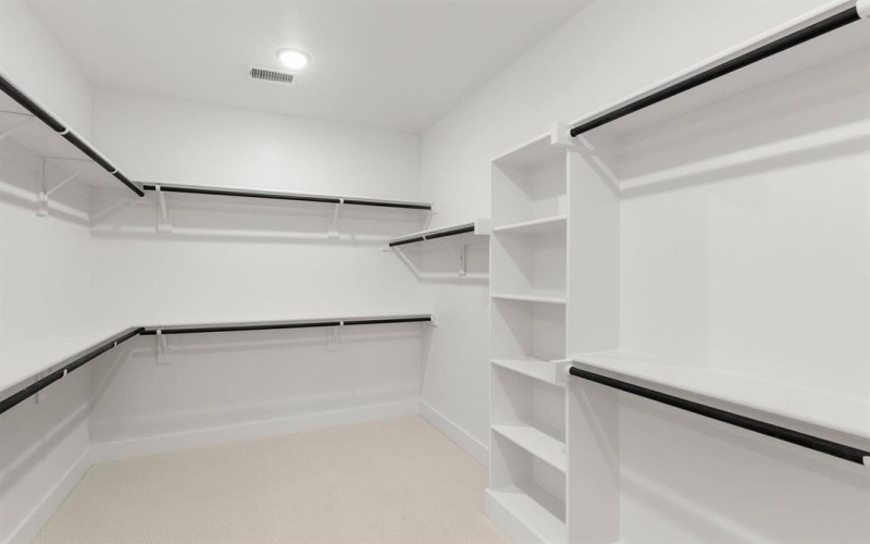 230 Broadmoor Lane, Ovilla, TX 75154, 5 Bedrooms Bedrooms, ,5 BathroomsBathrooms,Residential,For Sale,230 Broadmoor Lane,0,21084574