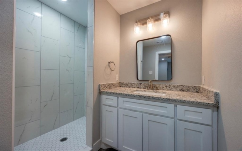 2099 Albert Broadfoot, Bonham, TX 75418, 6 Bedrooms Bedrooms, ,5 BathroomsBathrooms,Residential,For Sale,2099 Albert Broadfoot,0,21084640