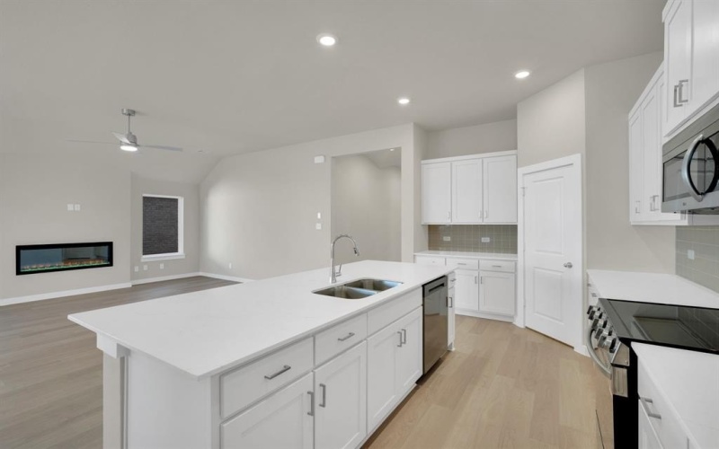 2224 Trailside Drive, Sherman, TX 75092, 4 Habitaciones Habitaciones , ,3 BañosBaños,Residential,En Venta,2224 Trailside Drive,0,21084675