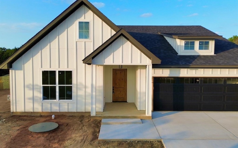 5507 San Jacinto Drive, Granbury, TX 76048, 4 Habitaciones Habitaciones , ,2 BañosBaños,Residential,En Venta,5507 San Jacinto Drive,0,21083289