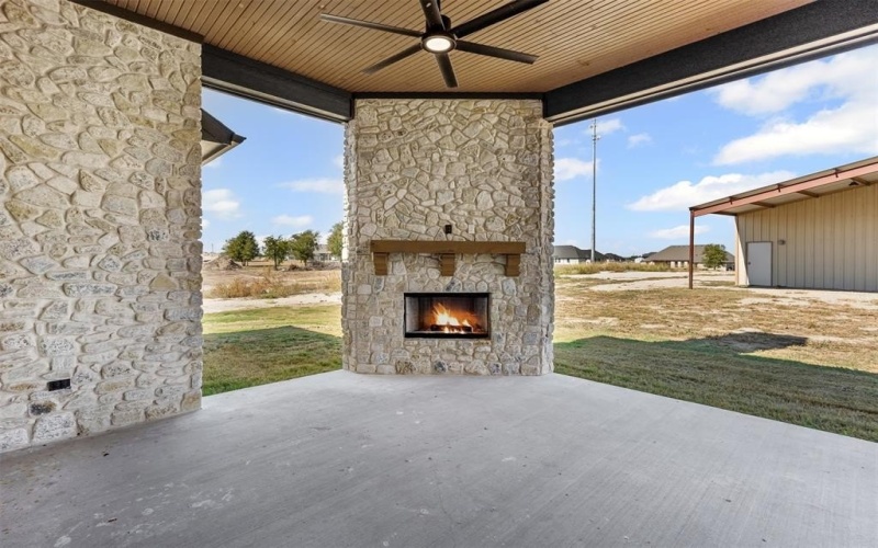 2017 Downslope Lane, Weatherford, TX 76087, 4 Bedrooms Bedrooms, ,3 BathroomsBathrooms,Residential,For Sale,2017 Downslope Lane,0,21084372