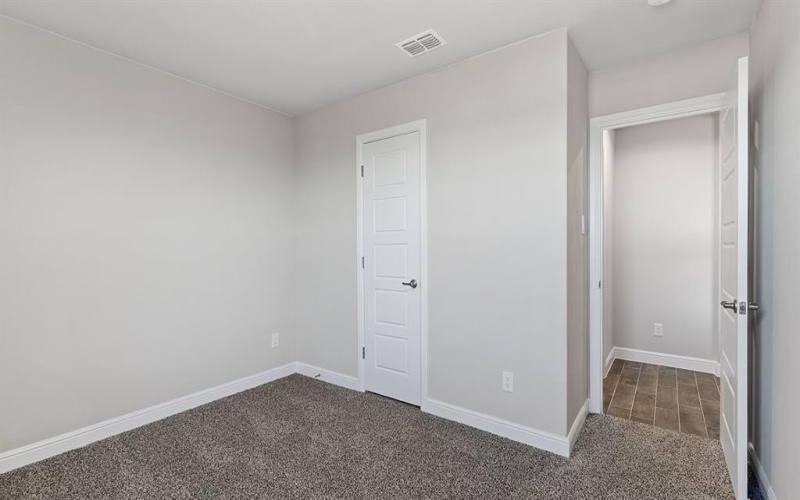 413 SUNFLOWER Trail, Cleburne, TX 76033, 5 Habitaciones Habitaciones , ,3 BañosBaños,Residential,En Venta,413 SUNFLOWER Trail,0,21084020