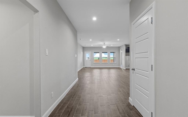 413 SUNFLOWER Trail, Cleburne, TX 76033, 5 Habitaciones Habitaciones , ,3 BañosBaños,Residential,En Venta,413 SUNFLOWER Trail,0,21084020
