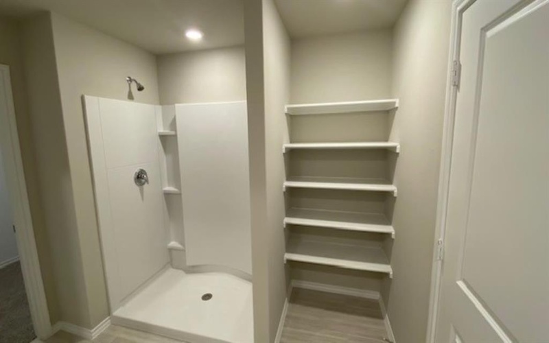 5332 ROLLINS Drive, Denton, TX 76249, 4 Habitaciones Habitaciones , ,2 BañosBaños,Residential,En Venta,5332 ROLLINS Drive,0,21084226