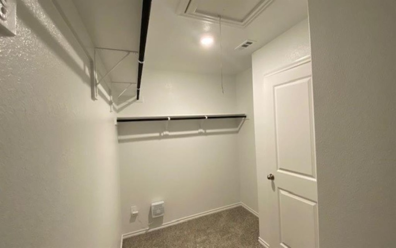 5332 ROLLINS Drive, Denton, TX 76249, 4 Habitaciones Habitaciones , ,2 BañosBaños,Residential,En Venta,5332 ROLLINS Drive,0,21084226