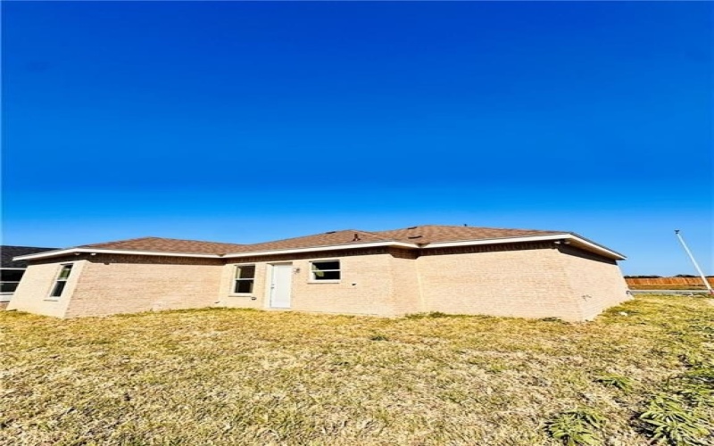 2110 Trinity, Donna, TX 78537, 3 Habitaciones Habitaciones , ,2 BañosBaños,Residential,En Venta,2110 Trinity,456498