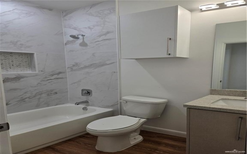 901 E Yuma Avenue #205, McAllen, TX 78503, 2 Bedrooms Bedrooms, ,2 BathroomsBathrooms,Residential,For Sale,901 E Yuma Avenue,0,483144