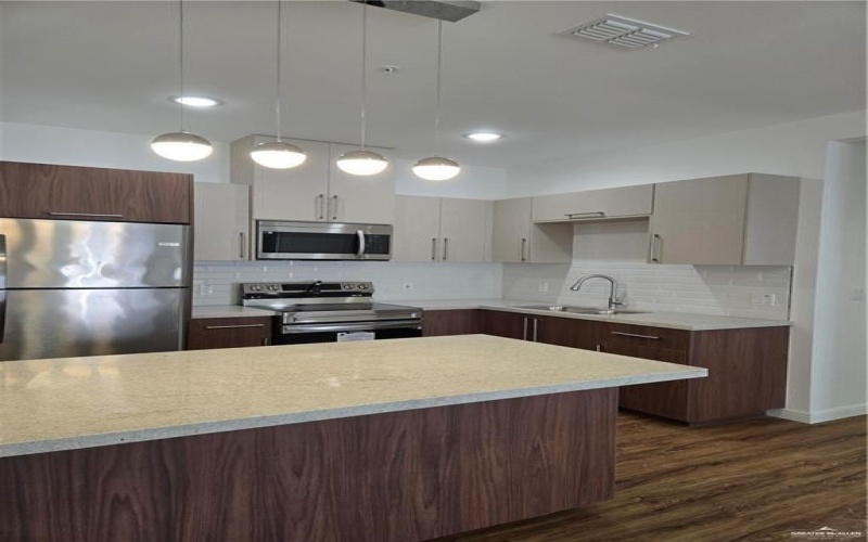 901 E Yuma Avenue #205, McAllen, TX 78503, 2 Bedrooms Bedrooms, ,2 BathroomsBathrooms,Residential,For Sale,901 E Yuma Avenue,0,483144