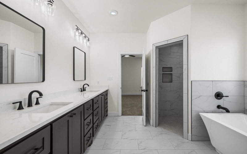 8115 County Rd 6100, Shallowater, TX 79363, 3 Bedrooms Bedrooms, ,2 BathroomsBathrooms,Residential,For Sale,8115 County Rd 6100,0,202561682