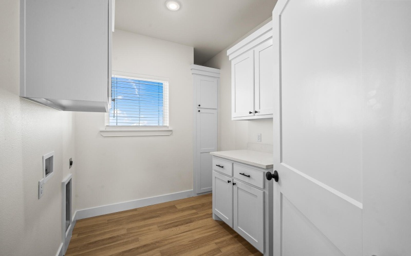 8115 County Rd 6100, Shallowater, TX 79363, 3 Bedrooms Bedrooms, ,2 BathroomsBathrooms,Residential,For Sale,8115 County Rd 6100,0,202561682