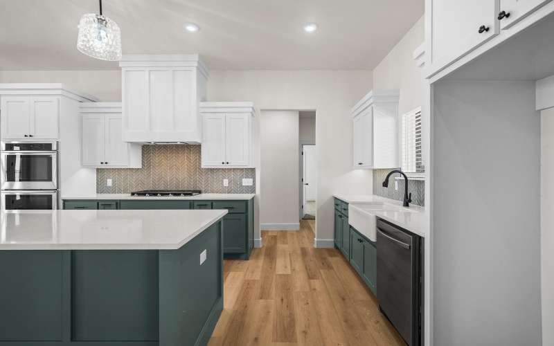 8115 County Rd 6100, Shallowater, TX 79363, 3 Bedrooms Bedrooms, ,2 BathroomsBathrooms,Residential,For Sale,8115 County Rd 6100,0,202561682