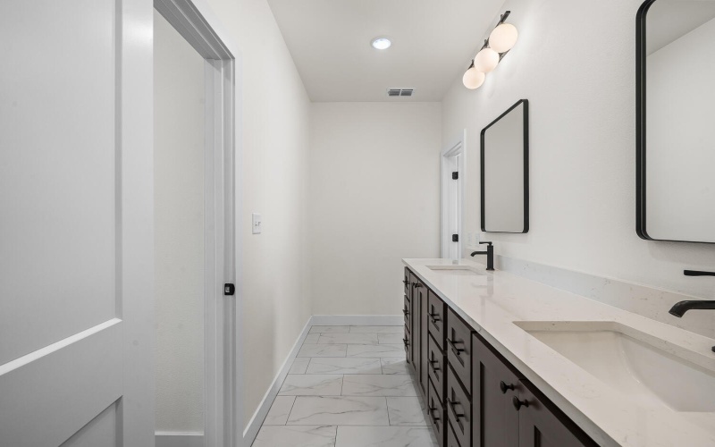 8115 County Rd 6100, Shallowater, TX 79363, 3 Bedrooms Bedrooms, ,2 BathroomsBathrooms,Residential,For Sale,8115 County Rd 6100,0,202561682