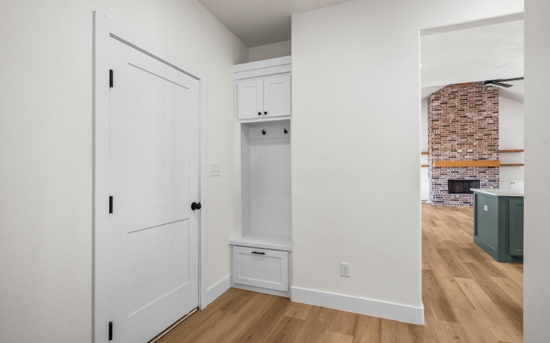 8115 County Rd 6100, Shallowater, TX 79363, 3 Bedrooms Bedrooms, ,2 BathroomsBathrooms,Residential,For Sale,8115 County Rd 6100,0,202561682