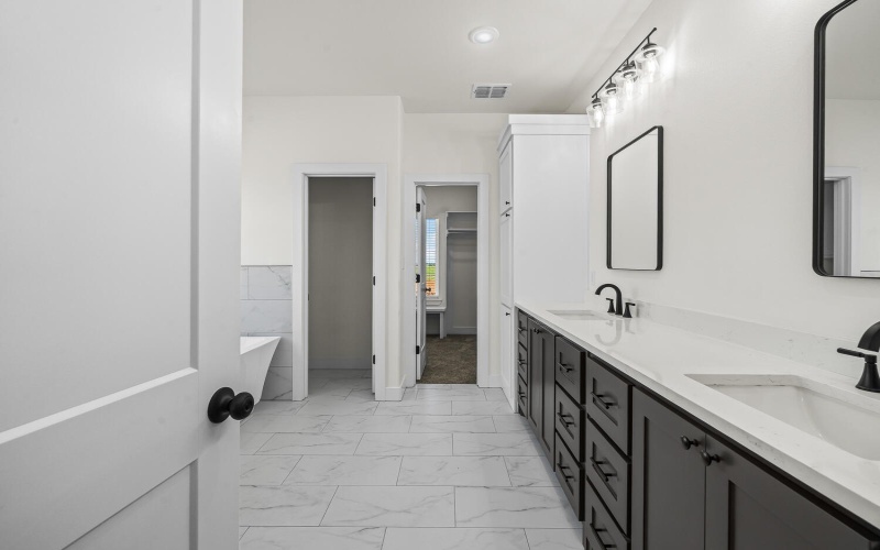 8115 County Rd 6100, Shallowater, TX 79363, 3 Bedrooms Bedrooms, ,2 BathroomsBathrooms,Residential,For Sale,8115 County Rd 6100,0,202561682