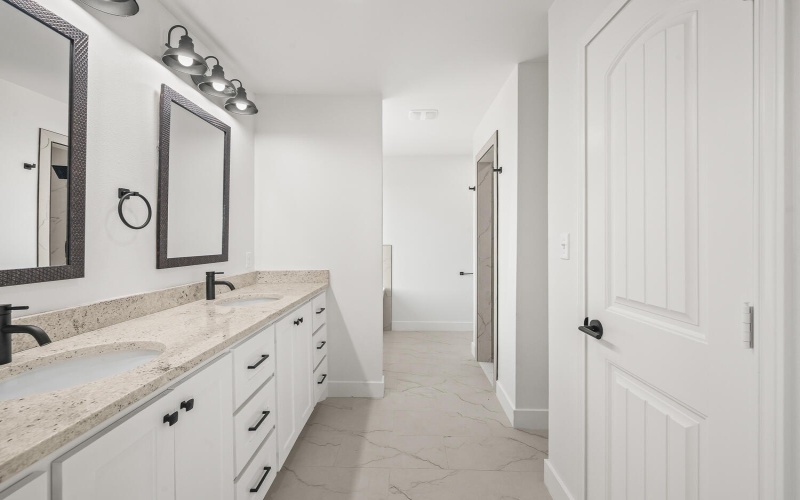 14722 C R 1200, Shallowater, TX 79363, 4 Bedrooms Bedrooms, ,2 BathroomsBathrooms,Residential,For Sale,14722 C R 1200,0,202561684