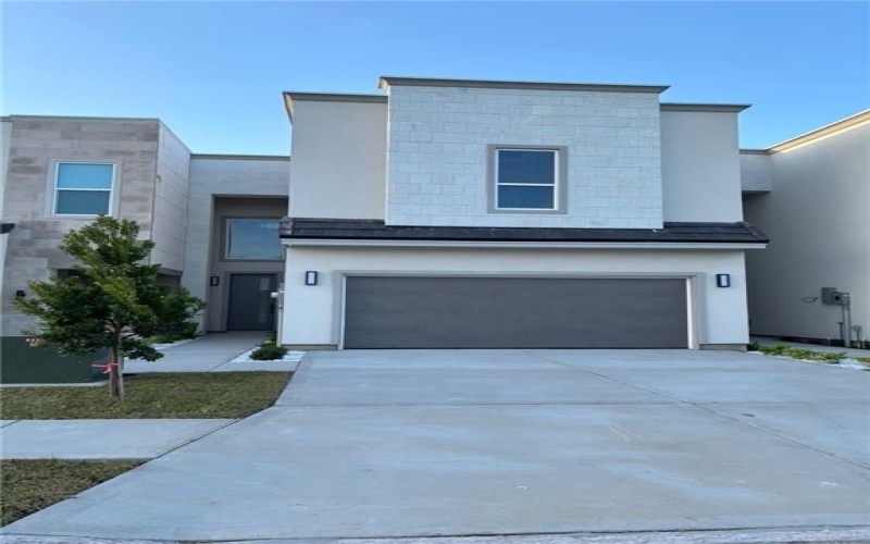 2211 Dorado Drive, Mission, TX 78573, 3 Habitaciones Habitaciones , ,2 BañosBaños,Residential,En Venta,2211 Dorado Drive,456651