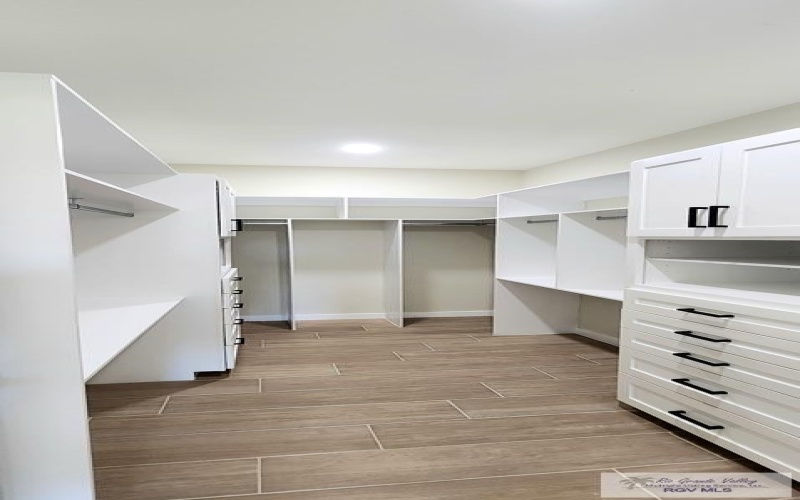 2621 MARKY ST, HARLINGEN, TX 78550, 4 Bedrooms Bedrooms, ,2 BathroomsBathrooms,Residential,For Sale,2621 MARKY ST,0,29769232