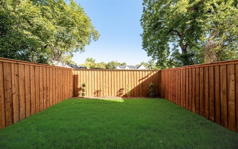 1123 Muncie, Dallas, TX 75212, 3 Bedrooms Bedrooms, ,3 BathroomsBathrooms,Residential,For Sale,1123 Muncie,0,21060121