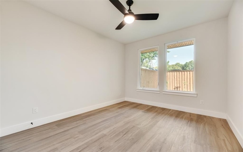 1123 Muncie, Dallas, TX 75212, 3 Bedrooms Bedrooms, ,3 BathroomsBathrooms,Residential,For Sale,1123 Muncie,0,21060121