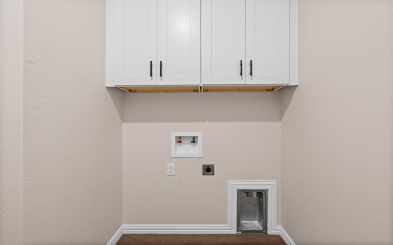 901 SW 10th Street, Mineral Wells, TX 76067, 3 Habitaciones Habitaciones , ,2 BañosBaños,Residential,En Venta,901 SW 10th Street,0,21084636