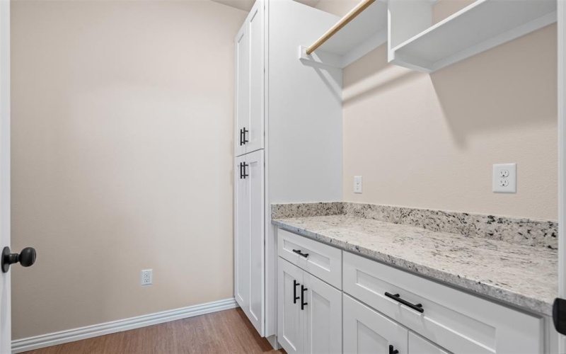 901 SW 10th Street, Mineral Wells, TX 76067, 3 Habitaciones Habitaciones , ,2 BañosBaños,Residential,En Venta,901 SW 10th Street,0,21084636