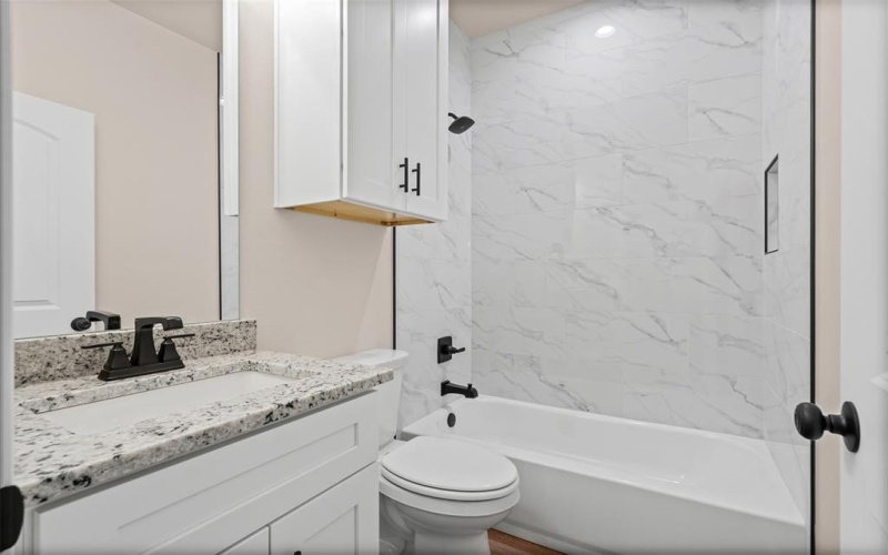 901 SW 10th Street, Mineral Wells, TX 76067, 3 Habitaciones Habitaciones , ,2 BañosBaños,Residential,En Venta,901 SW 10th Street,0,21084636