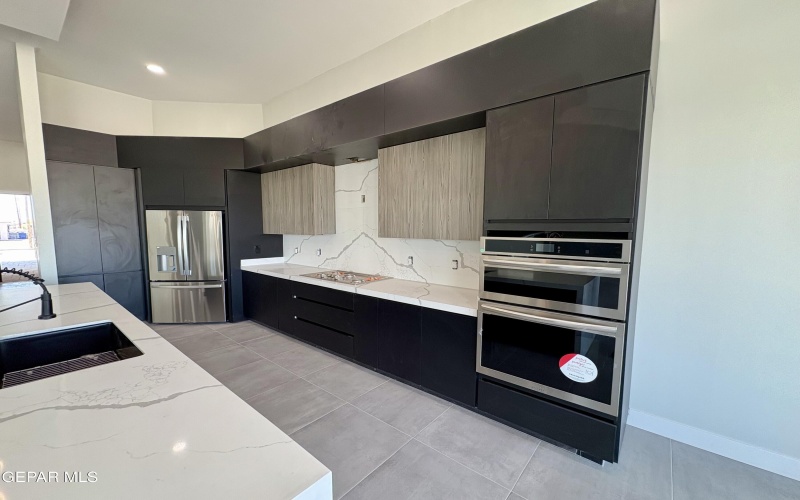 11341 ARDELLE Avenue, El Paso, TX 79936, 4 Habitaciones Habitaciones , ,3 BañosBaños,Residential,En Venta,11341 ARDELLE Avenue,0,920279