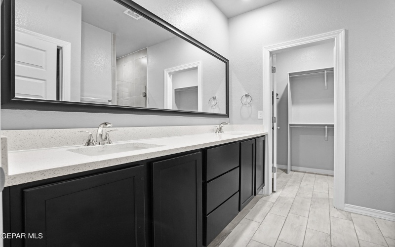 11133 BLAZING STAR Place, El Paso, TX 79934, 4 Habitaciones Habitaciones , ,2 BañosBaños,Residential,En Venta,11133 BLAZING STAR Place,0,931969