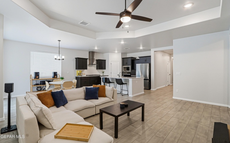 393 Frodsham Street, El Paso, TX 79928, 4 Habitaciones Habitaciones , ,2 BañosBaños,Residential,En Venta,393 Frodsham Street,0,931975