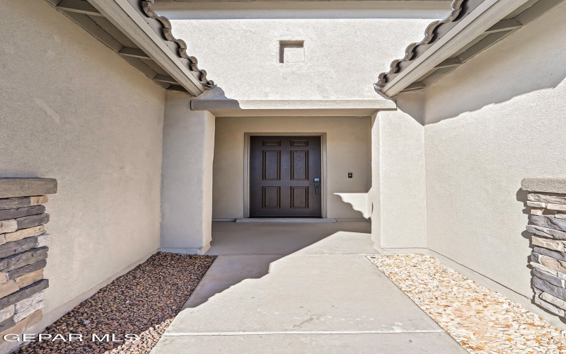 393 Frodsham Street, El Paso, TX 79928, 4 Habitaciones Habitaciones , ,2 BañosBaños,Residential,En Venta,393 Frodsham Street,0,931975