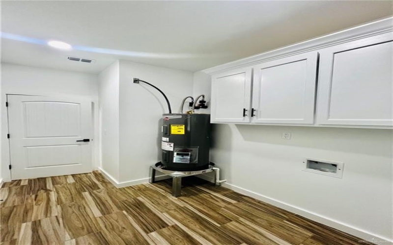 2293 Victoriano Street, Weslaco, TX 78596, 3 Habitaciones Habitaciones , ,2 BañosBaños,Residential,En Venta,2293 Victoriano Street,0,483088