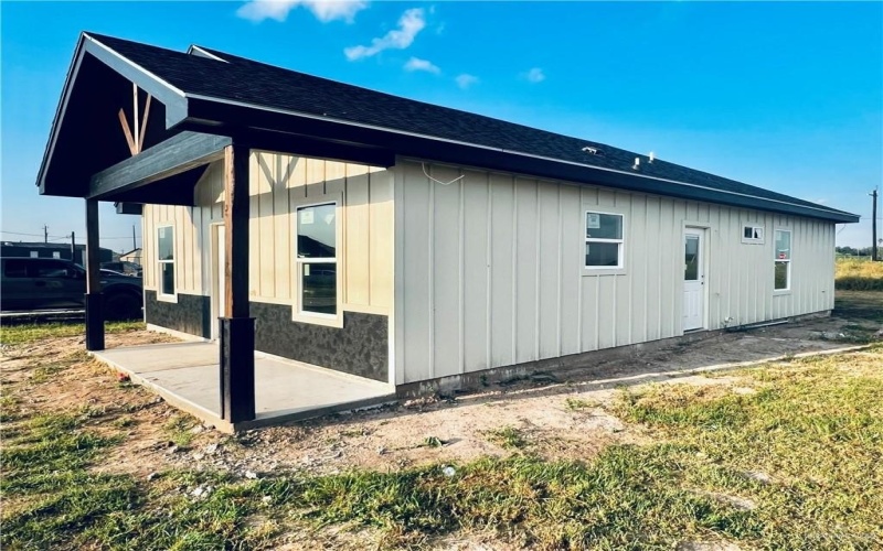 2293 Victoriano Street, Hidalgo, TX 78596, 3 Bedrooms Bedrooms, ,2 BathroomsBathrooms,Residential,For Sale,2293 Victoriano Street,0,483088