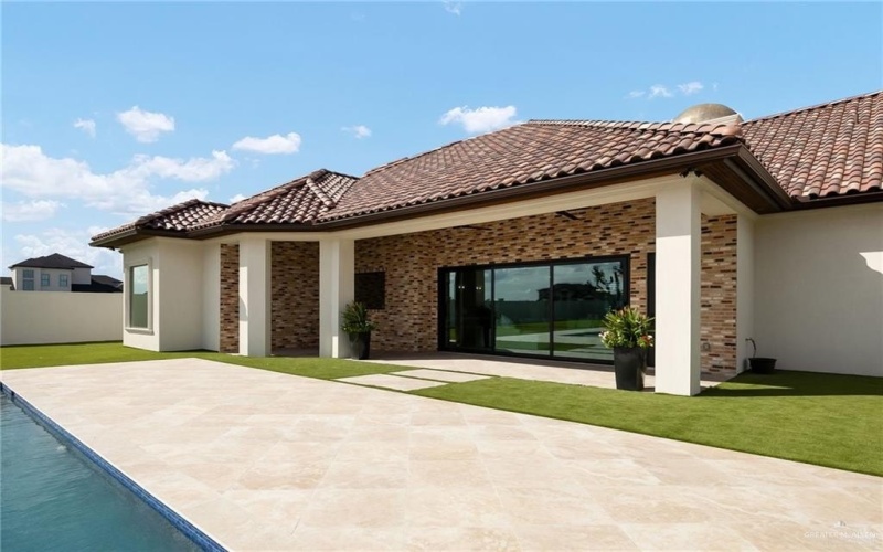 2905 Wesleyan Avenue, McAllen, TX 78504, 4 Bedrooms Bedrooms, ,5 BathroomsBathrooms,Residential,For Sale,2905 Wesleyan Avenue,0,483155