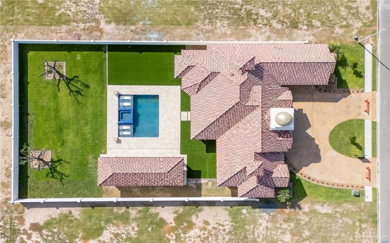 2905 Wesleyan Avenue, McAllen, TX 78504, 4 Bedrooms Bedrooms, ,5 BathroomsBathrooms,Residential,For Sale,2905 Wesleyan Avenue,0,483155