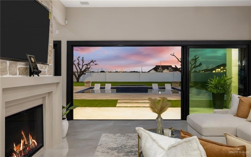 2905 Wesleyan Avenue, McAllen, TX 78504, 4 Bedrooms Bedrooms, ,5 BathroomsBathrooms,Residential,For Sale,2905 Wesleyan Avenue,0,483155