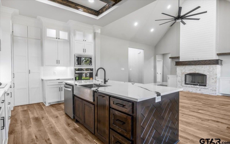 12263 Oak Grove Dr, Tyler, TX 75706, 4 Habitaciones Habitaciones , ,2 BañosBaños,Residential,En Venta,12263 Oak Grove Dr,0,25015188