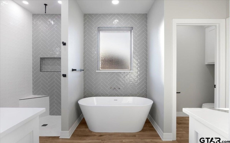 12263 Oak Grove Dr, Tyler, TX 75706, 4 Habitaciones Habitaciones , ,2 BañosBaños,Residential,En Venta,12263 Oak Grove Dr,0,25015188