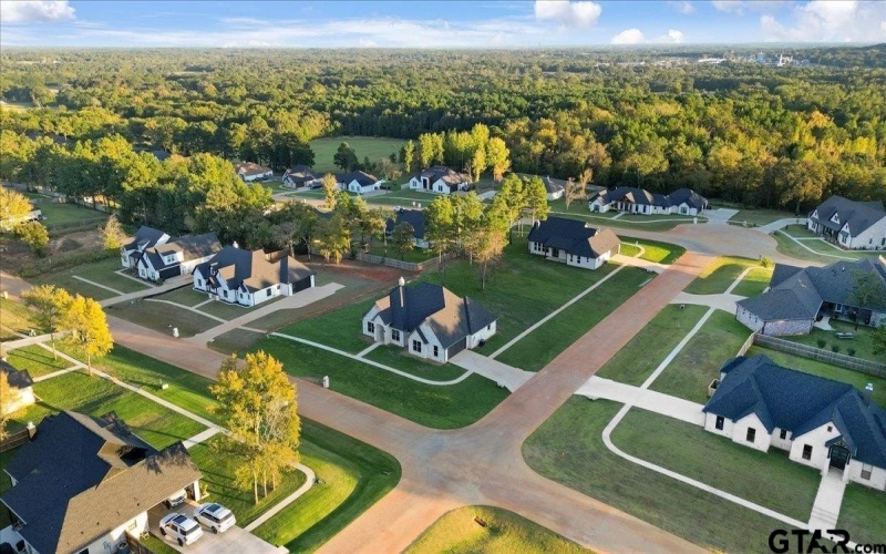 12263 Oak Grove Dr, Tyler, TX 75706, 4 Habitaciones Habitaciones , ,2 BañosBaños,Residential,En Venta,12263 Oak Grove Dr,0,25015188