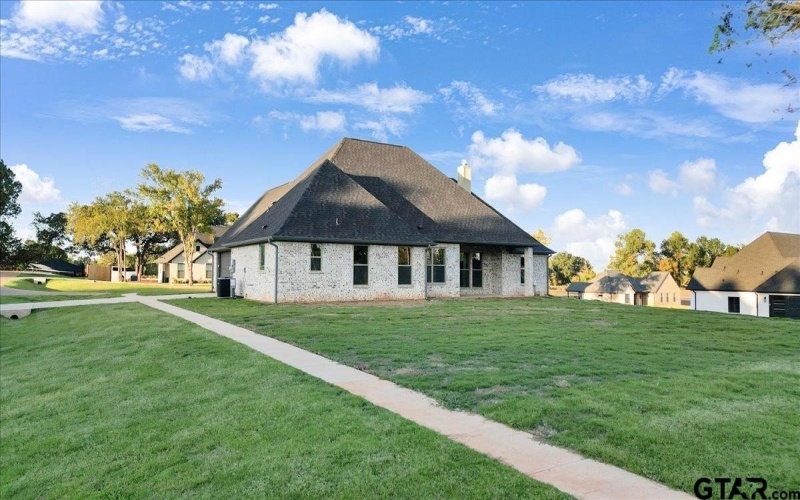 12263 Oak Grove Dr, Tyler, TX 75706, 4 Habitaciones Habitaciones , ,2 BañosBaños,Residential,En Venta,12263 Oak Grove Dr,0,25015188