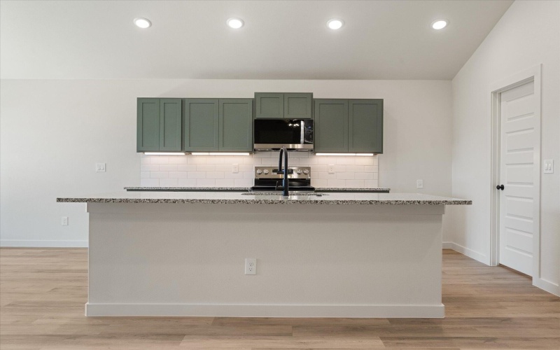 707 E 30th Street, Wolfforth, TX 79382, 3 Bedrooms Bedrooms, ,2 BathroomsBathrooms,Residential,For Sale,707 E 30th Street,0,202561700