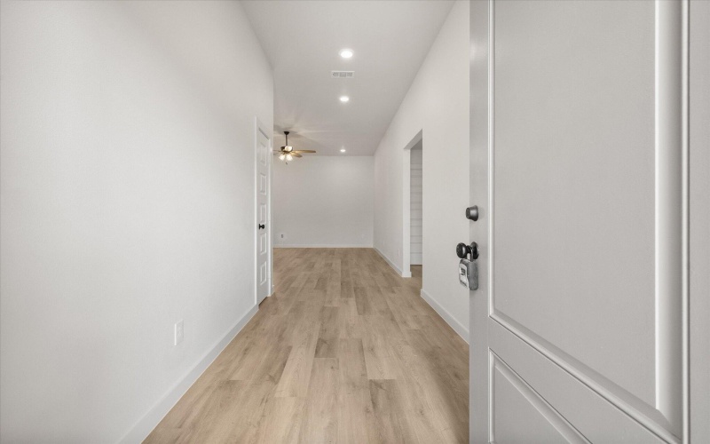 2404 Abbeville Avenue, Wolfforth, TX 79382, 3 Habitaciones Habitaciones , ,2 BañosBaños,Residential,En Venta,2404 Abbeville Avenue,0,202561705