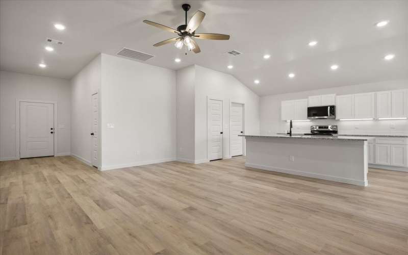 2404 Abbeville Avenue, Wolfforth, TX 79382, 3 Habitaciones Habitaciones , ,2 BañosBaños,Residential,En Venta,2404 Abbeville Avenue,0,202561705